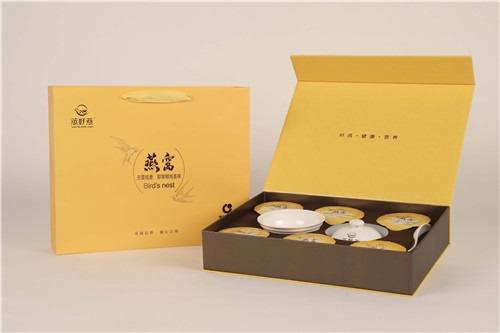 成都品牌设计公司：分享广告设计的三标准与四